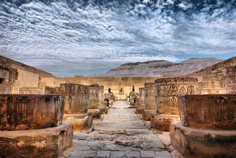 ancient city of thebes egypt|Thebes .